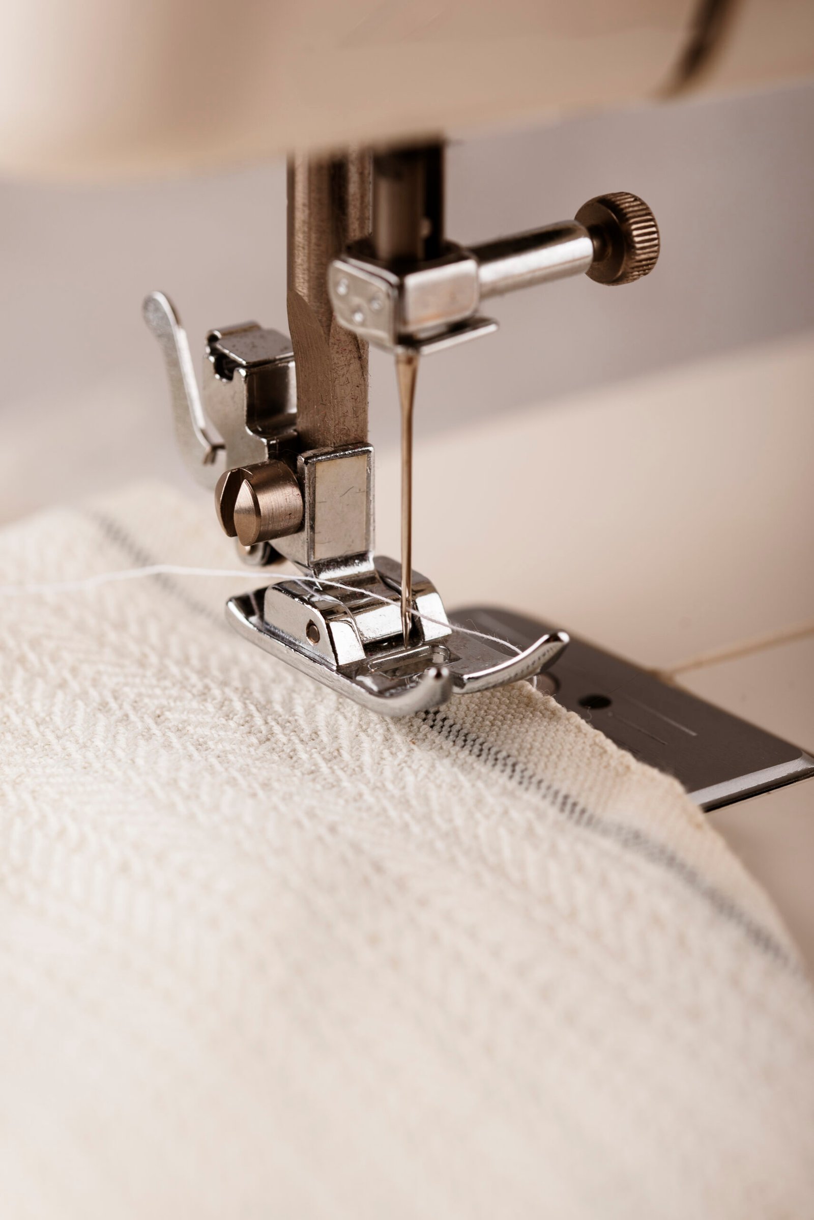 tailoring-items-arrangement-still-life